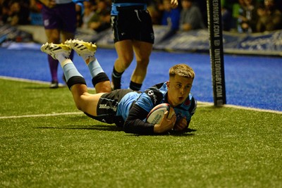 270925 - Cardiff Rugby v Emirates Lions - United Rugby Championship - Cam Winnett of Cardiff Rugby dives in to score a try