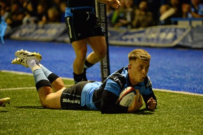 270925 - Cardiff Rugby v Emirates Lions - United Rugby Championship - Cam Winnett of Cardiff Rugby dives in to score a try