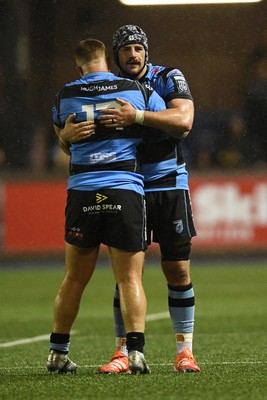 270925 - Cardiff Rugby v Emirates Lions - United Rugby Championship - Alun Lawrence of Cardiff Rugby celebrates the win with Danny Southworth of Cardiff Rugby at full time
