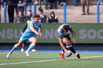 190926 - Cardiff Rugby v Exeter Chiefs - Pre Season Friendly - Ben Thomas of Cardiff scores a try