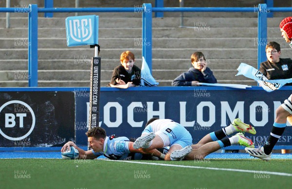 260322 - Cardiff Rugby v Glasgow Warriors - United Rugby Championship - Jason Harries of Cardiff Rugby scores a try