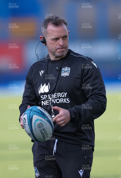 260322 - Cardiff Rugby v Glasgow Warriors, United Rugby Championship - Glasgow Warriors head coach Danny Wilson during warm up