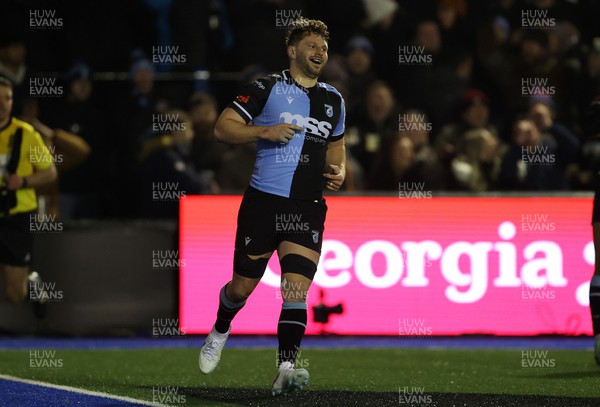 130124 - Cardiff Rugby v Harlequins - Investec Champions Cup - Thomas Young of Cardiff celebrates scoring a try