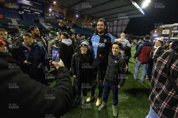 130124 - Cardiff Rugby v Harlequins - Investec Champions Cup - Rory Thornton of Cardiff with fans