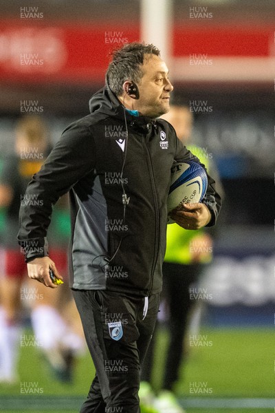 130124 - Cardiff Rugby v Harlequins - Investec Champions Cup - Mat Sherratt coach of Cardiff Rugby