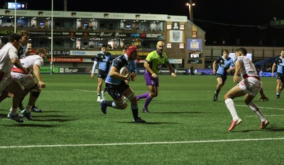 231026 Cardiff Rugby v Hollywoodbets Sharks, BKT United Rugby Championship - James Botham of Cardiff Rugby powers over to score try