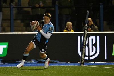 231026 - Cardiff Rugby v Hollywoodbets Sharks - United Rugby Championship - Josh Adams of Cardiff Rugby scores a try
