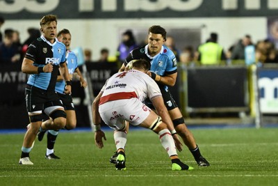 231026 - Cardiff Rugby v Hollywoodbets Sharks - United Rugby Championship - Teddy Williams of Cardiff Rugby is challenged by Jason Jenkins of Sharks
