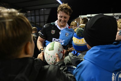 231026 - Cardiff Rugby v Hollywoodbets Sharks - United Rugby Championship - \c5