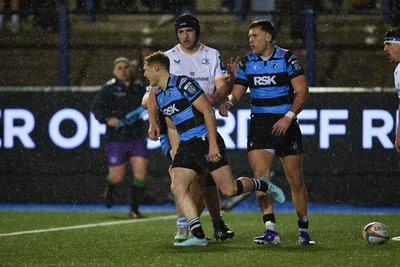 270226 - Cardiff Rugby v Leinster - United Rugby Championship - Aled Davies of Cardiff Rugby celebrates scoring a try