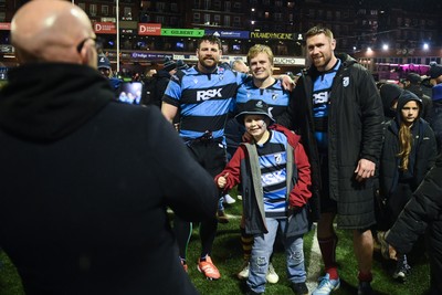 270226 - Cardiff Rugby v Leinster - United Rugby Championship - Cardiff players with fans at full time