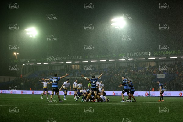 270226 - Cardiff v Leinster - United Rugby Championship - Play during the rain