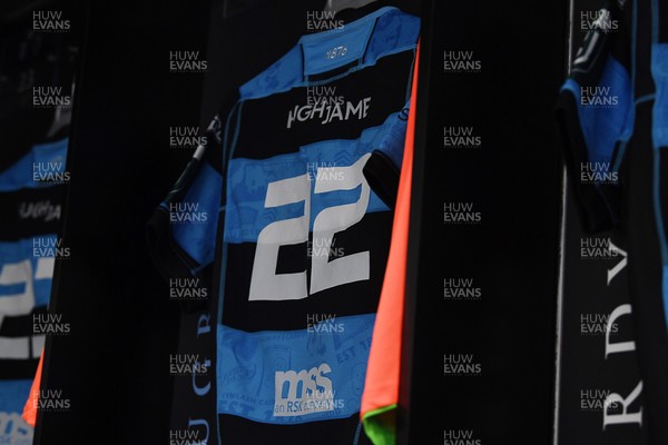 270226 - Cardiff Rugby v Leinster - United Rugby Championship - The Cardiff Rugby dressing room before the match