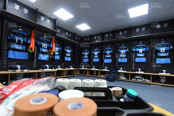270226 - Cardiff Rugby v Leinster - United Rugby Championship - The Cardiff Rugby dressing room before the match