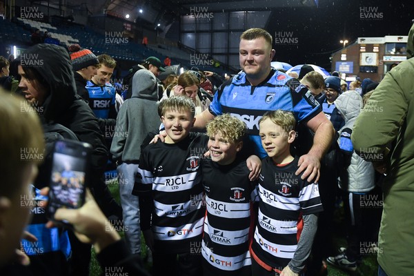 270226 - Cardiff Rugby v Leinster - United Rugby Championship - Danny Southworth of Cardiff Rugby with fans at full time