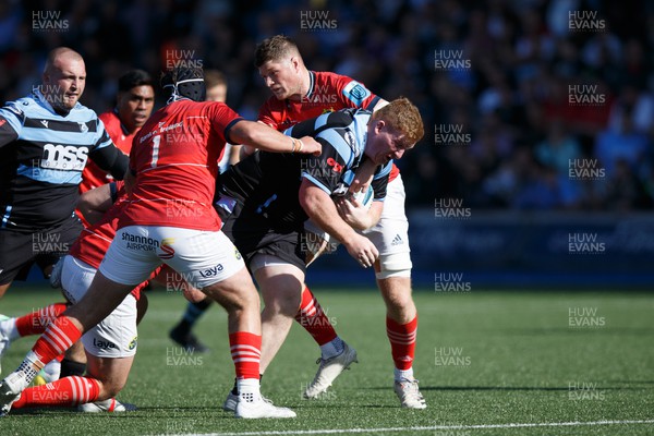 170922 - Cardiff Rugby v Munster - United Rugby Championship - Rhys Carre of Cardiff Rugby
