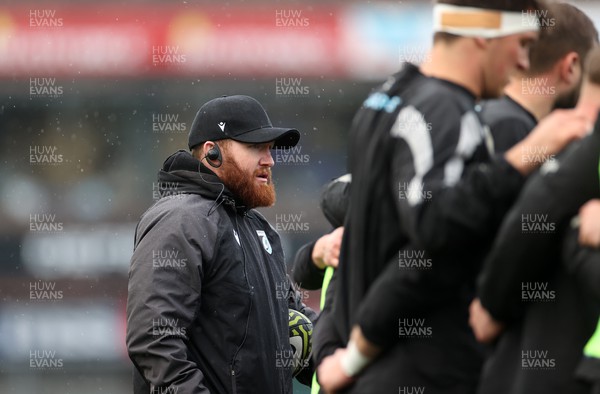 150123 - Cardiff Rugby v Newcastle Falcons - European Rugby Challenge Cup - Assistant Coach Duane Goodfield