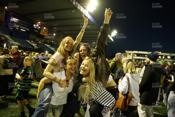 240426 - Cardiff Rugby v Ospreys - United Rugby Championship - Fans at full time