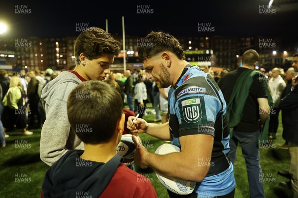 240426 - Cardiff Rugby v Ospreys - United Rugby Championship - Alun Lawrence at full time
