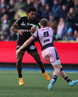 100126 - Cardiff Rugby v Racing 92, EPCR Challenge Cup - Selestino Ravutaumada of Racing 92 takes on Aled Davies of Cardiff Rugby