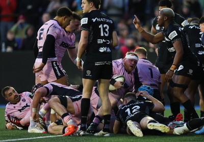 100126 - Cardiff Rugby v Racing 92, EPCR Challenge Cup - Keiron Assiratti of Cardiff Rugby powers over to score try