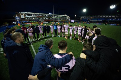 100126 - Cardiff Rugby v Racing 92, EPCR Challenge Cup - Cardiff Rugby huddle up0 at the end of the match
