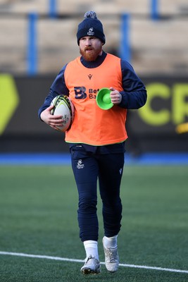 100126 - Cardiff Rugby v Racing 92 - EPCR Challenge Cup - Rory Thornton of Cardiff Rugby