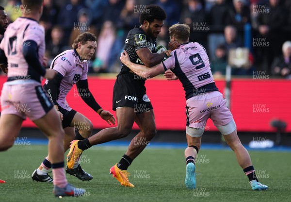 100126 - Cardiff Rugby v Racing 92, EPCR Challenge Cup - Selestino Ravutaumada of Racing 92 takes on Aled Davies of Cardiff Rugby
