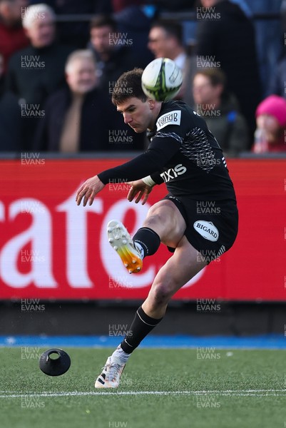 100126 - Cardiff Rugby v Racing 92, EPCR Challenge Cup - Geronimo Prisciantelli of Racing 92 takes a conversion attempt