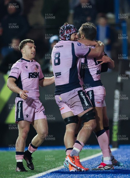 100126 - Cardiff Rugby v Racing 92, EPCR Challenge Cup - Ben Thomas of Cardiff Rugby celebrates with team mates after he runs in to score try