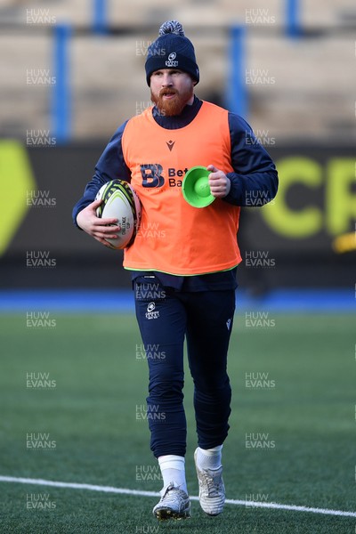 100126 - Cardiff Rugby v Racing 92 - EPCR Challenge Cup - Rory Thornton of Cardiff Rugby