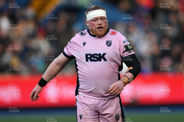 100126 - Cardiff Rugby v Racing 92 - EPCR Challenge Cup - Kieron Assiratti of Cardiff Rugby