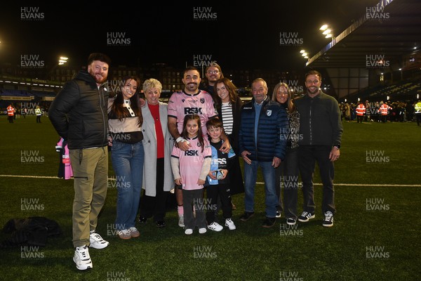100126 - Cardiff Rugby v Racing 92 - EPCR Challenge Cup - Liam Belcher of Cardiff Rugby with family at full time after getting his 100th cap