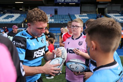 060925 - Cardiff Rugby v Richmond - Preseason Friendly - Players of Cardiff Rugby meet the fans and supporters after the game has finished