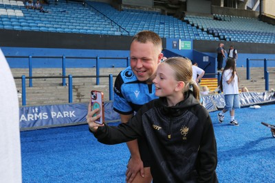 060925 - Cardiff Rugby v Richmond - Preseason Friendly - Players of Cardiff Rugby meet the fans and supporters after the game has finished