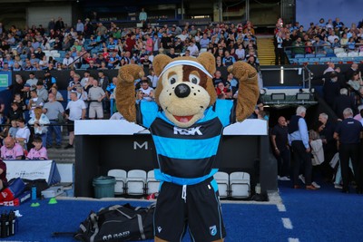 060925 - Cardiff Rugby v Richmond - Preseason Friendly - Bruiser Bear