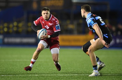 070123 - Cardiff v Scarlets - United Rugby Championship - Steff Evans of Scarlets