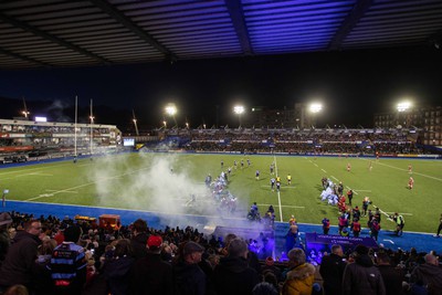 070123 - Cardiff Rugby v Scarlets - United Rugby Championship - General View of the Cardiff Arms Park as the teams run out