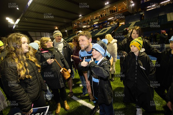 070123 - Cardiff Rugby v Scarlets - United Rugby Championship - Rhys Priestland of Cardiff with fans at full time