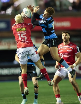 191225 - Cardiff Rugby v Scarlets, United Rugby Championship - Blair Murray of Scarlets and Cam Winnett of Cardiff Rugby compete for the ball