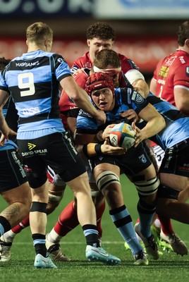 191225 - Cardiff Rugby v Scarlets, United Rugby Championship - James Botham of Cardiff Rugby passes back to Aled Davies of Cardiff Rugby
