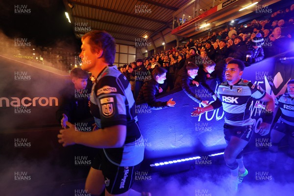 191225 - Cardiff Rugby v Scarlets - United Rugby Championship - Dan Thomas and Ben Thomas of Cardiff 