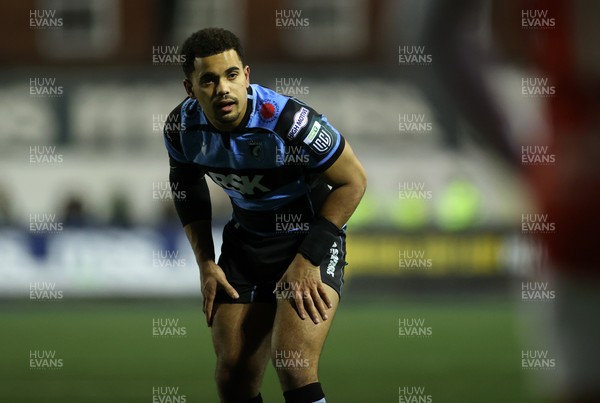 191225 - Cardiff Rugby v Scarlets - United Rugby Championship - Ben Thomas of Cardiff 
