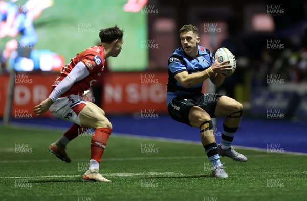 191225 - Cardiff Rugby v Scarlets - United Rugby Championship - Harri Millard of Cardiff 