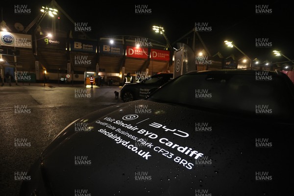 191225 - Cardiff Rugby v Scarlets - United Rugby Championship - 