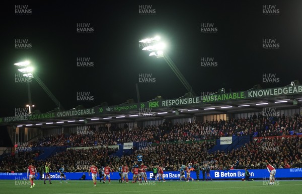 191225 - Cardiff Rugby v Scarlets, United Rugby Championship - A bumper derby crowd watch Cardiff Rugby v Scarlets