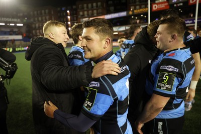 131225 - Cardiff Rugby v Ulster - United Rugby Championship - Callum Sheedy of Cardiff celebrates at full time