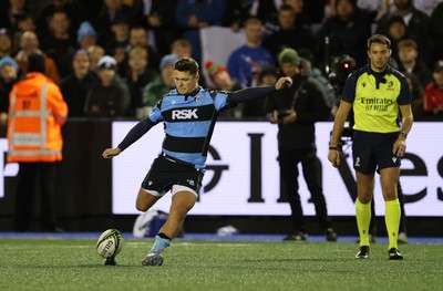 131225 - Cardiff Rugby v Ulster - United Rugby Championship - Callum Sheedy of Cardiff kicks the game winning penalty