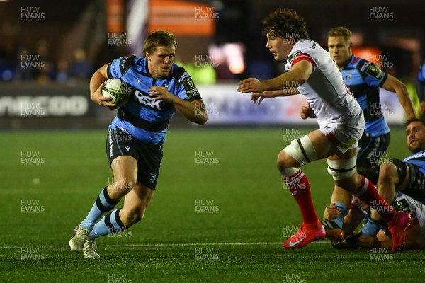 131225 - Cardiff Rugby v Ulster - EPCR Challenge Cup - Dan Thomas of CArdiff takes on David McCann of Ulster