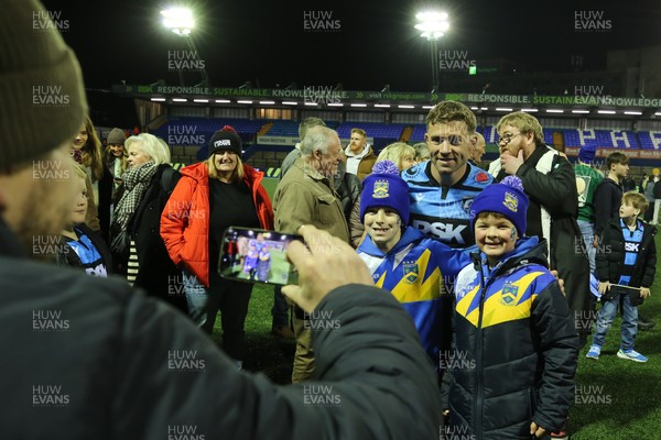 131225 - Cardiff Rugby v Ulster - EPCR Challenge Cup - Leigh Halfpenny of Cardiff meets fans at the end of the game